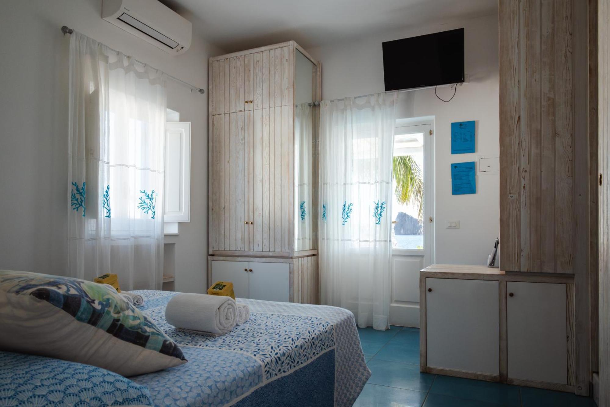 Eunymos 2* Panarea